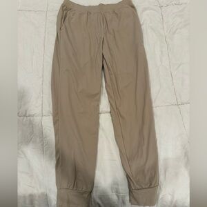 Uniqlo tan medium pants